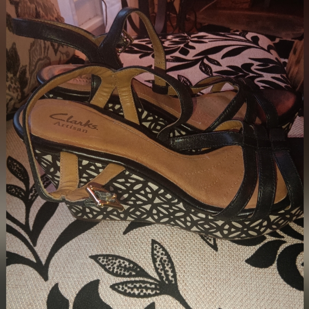 Clark pattern wedge sandals
